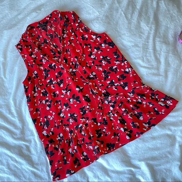 BR Tie-Neck Flouncy Red Top - Picture 5 of 11